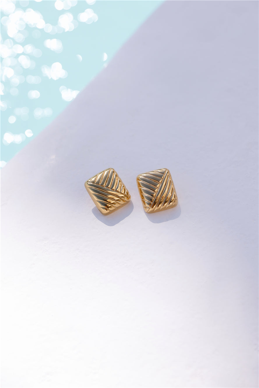 Nyra Cushion Earrings 18K Gold Plated