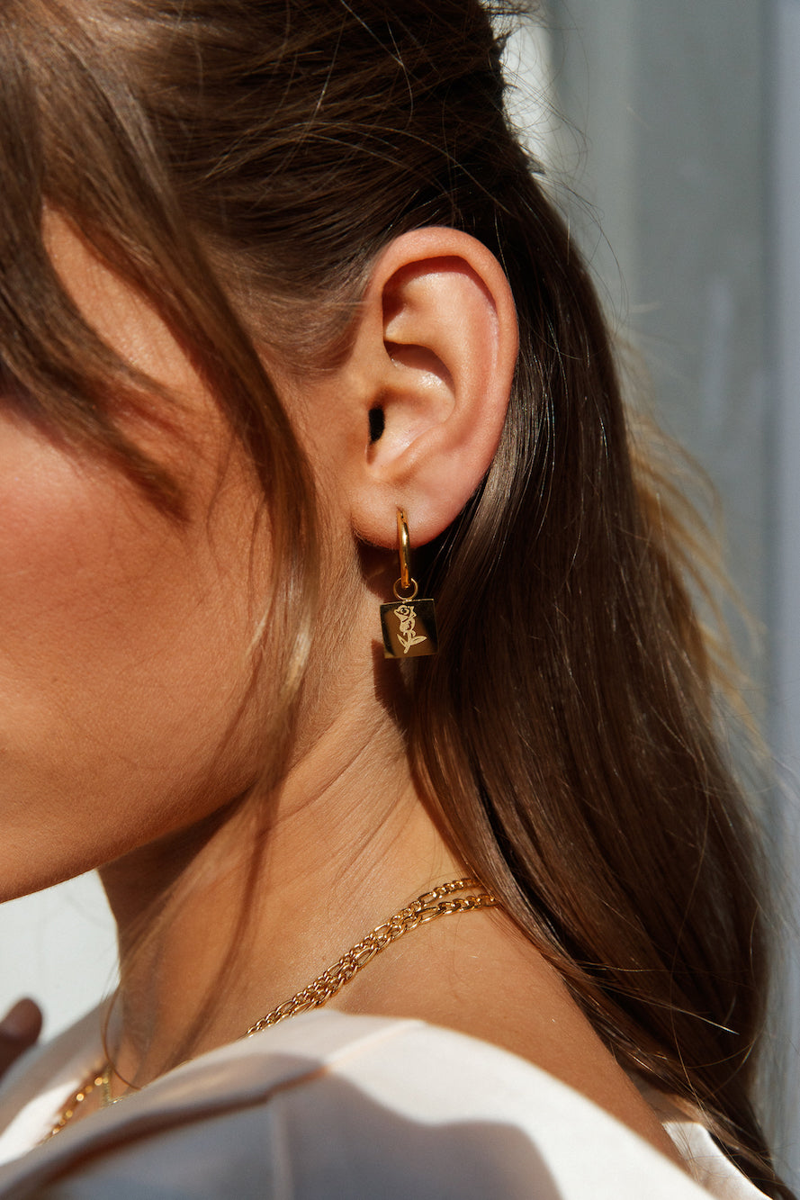 Virelle Crimson Heart Earrings 18K Gold Plated