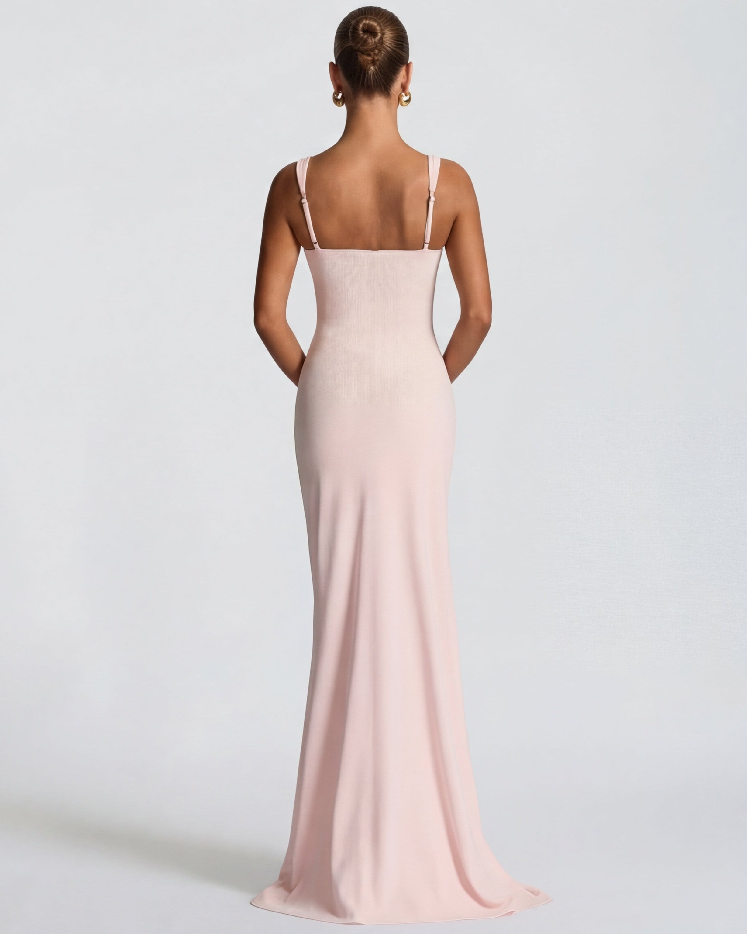 Maxikleid für Hauptcharaktere
