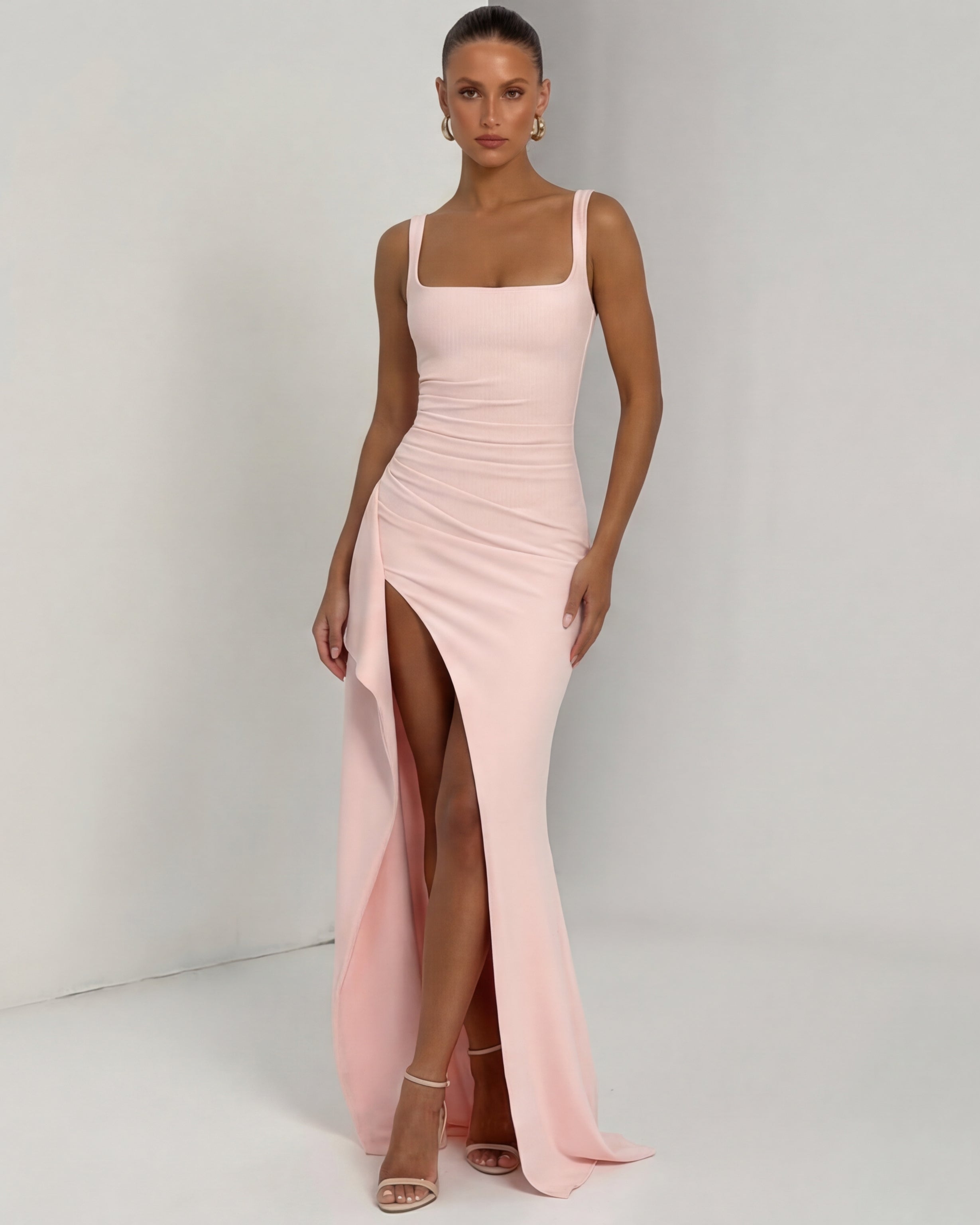 Maxikleid für Hauptcharaktere