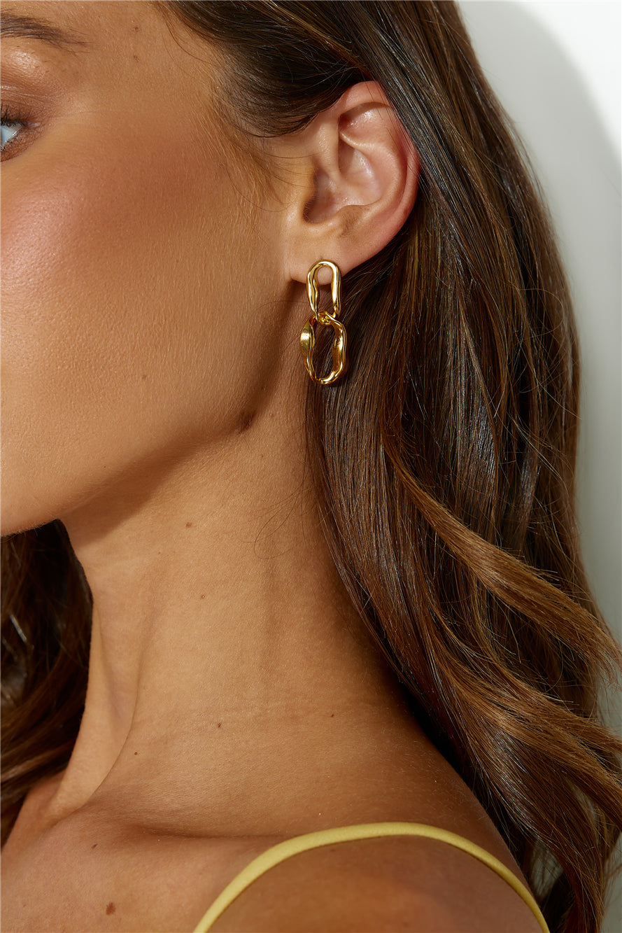 Velora Everyone Wants Earrings 18K Gold Plated