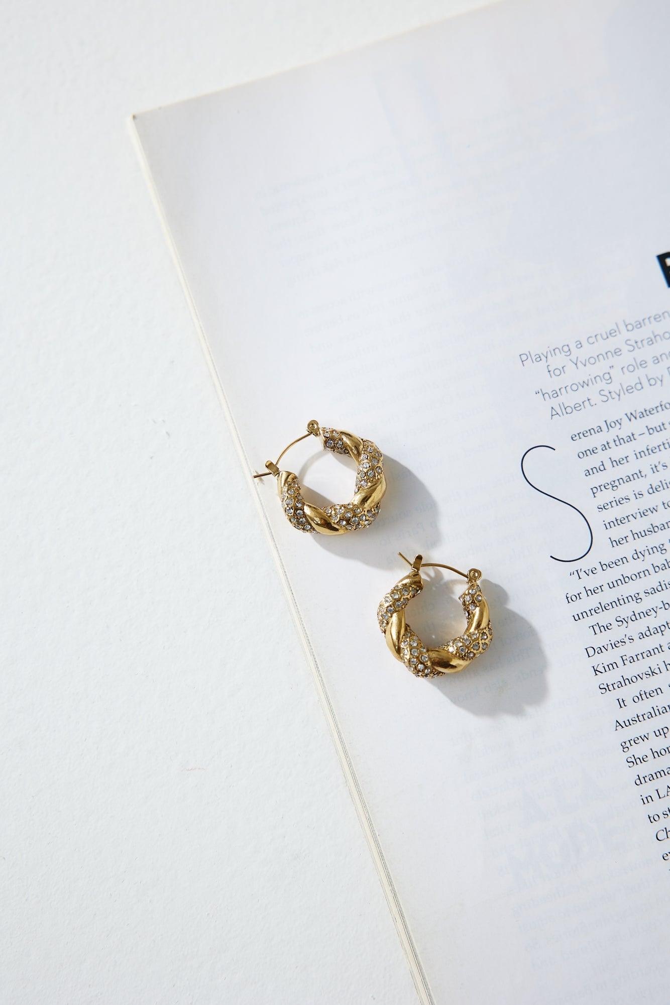 Selira Crystal Lover Earrings 18K Gold Plated